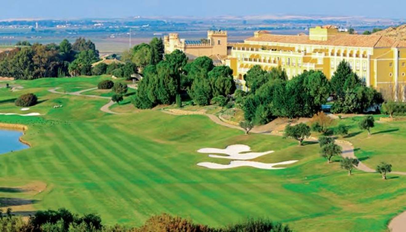Barceló Montecastillo Golf Club Massage